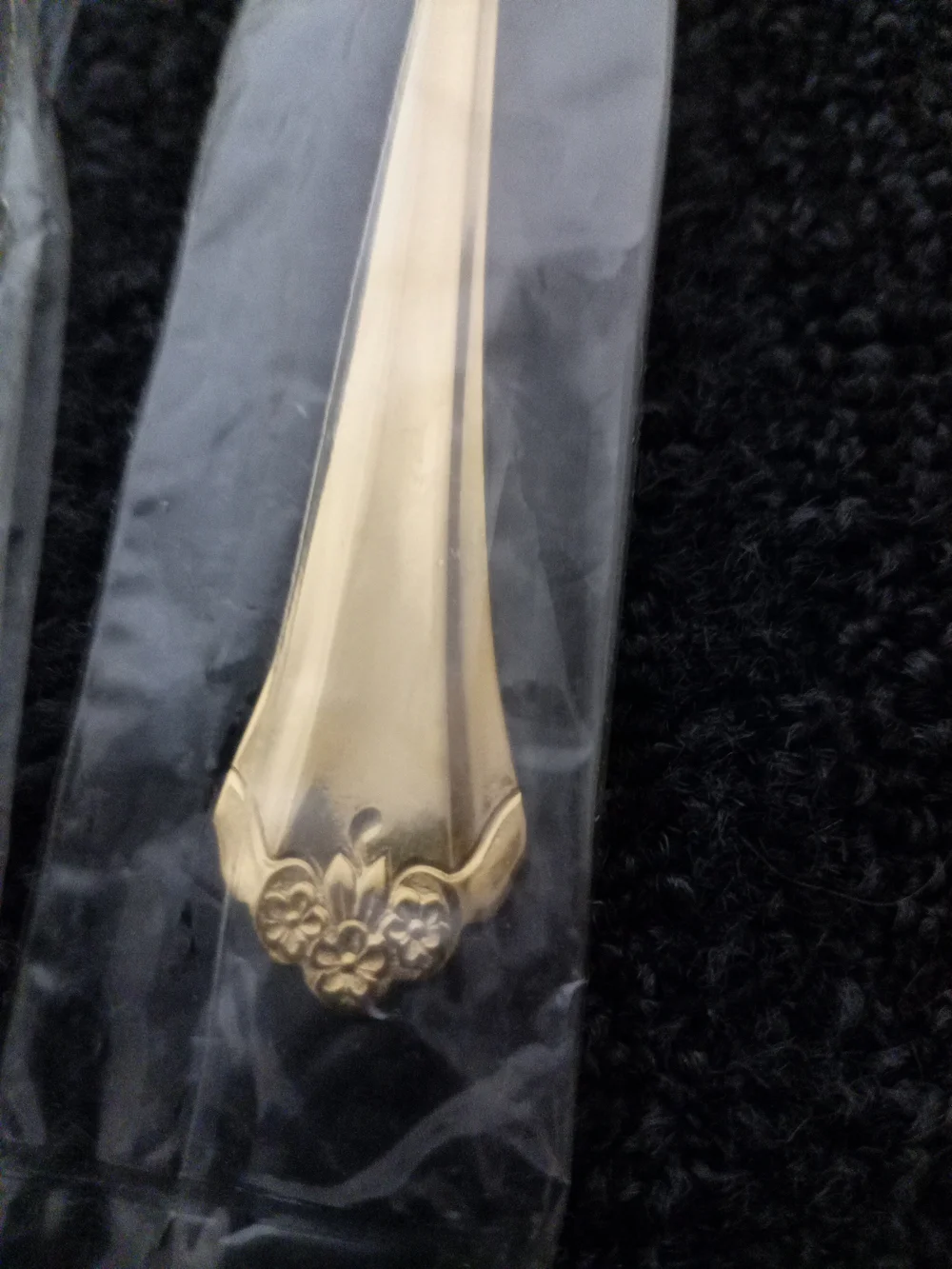 Gold Dessert Forks - Elegant Floral Handle (Set of 6)